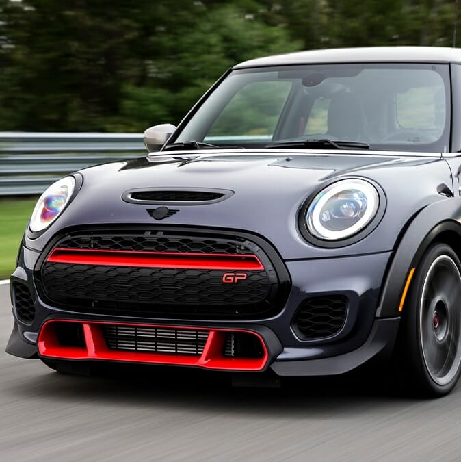 ورشة ميني كوفر في جدة